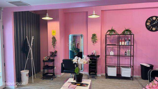 Trespasse de Gabinete de Estética Totalmente Equipado em Oliveira do D - Grande imagem: 5/23
