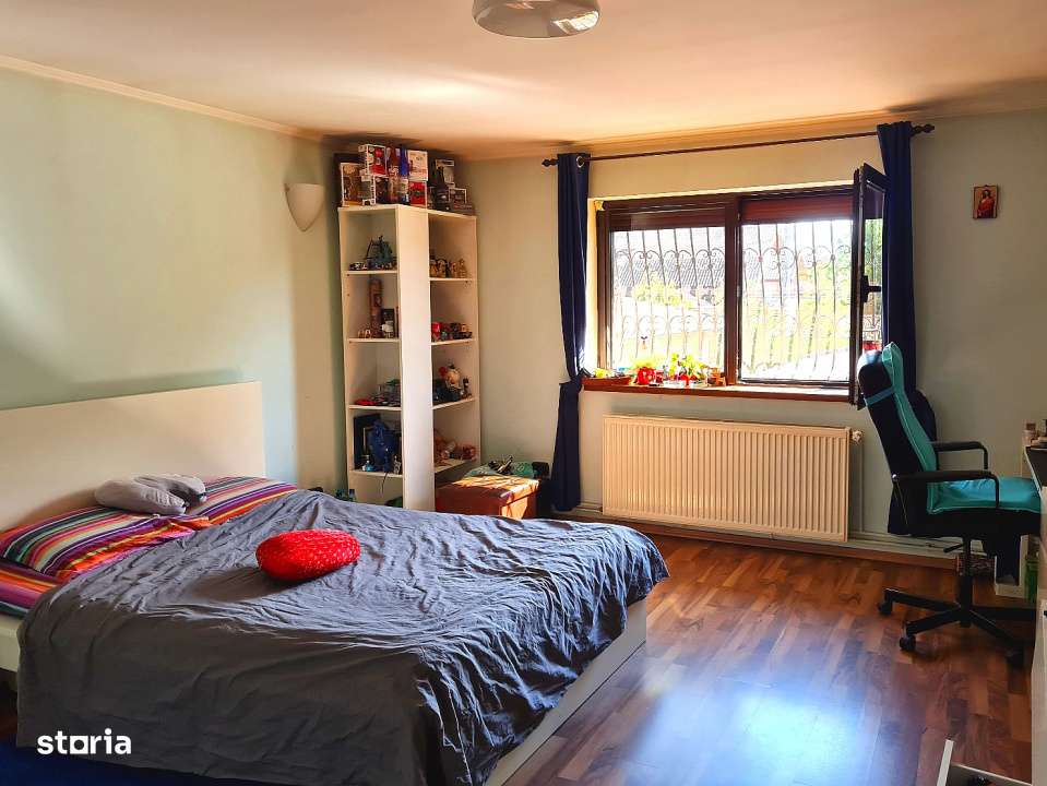 Refugiul Urban din Otopeni: 5 camere, gradina mare si garaj dublu - Imagine principală: 4/10