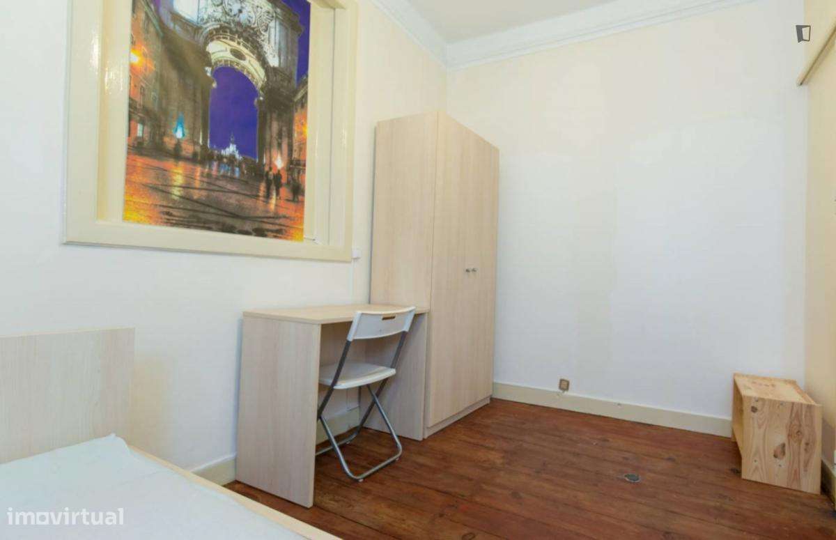 Quarto - localizado em Saldanha Lisbon - Grande imagem: 5/6