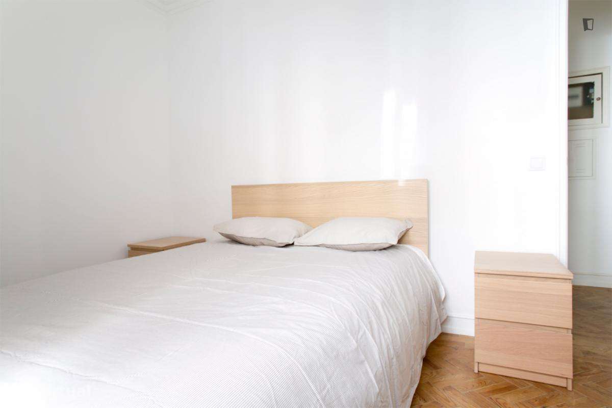 Quarto - localizado em Santa Apolónia Lisbon - Grande imagem: 5/6