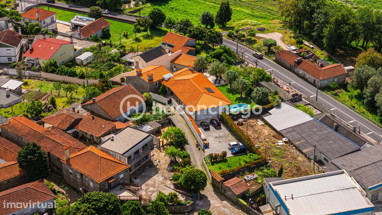Moradia individual com piscina em Mariz Barcelos - Grande imagem: 5/60