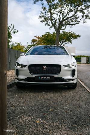 Jaguar I-Pace - 4