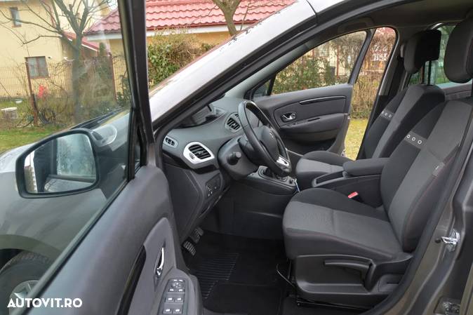 Renault Grand Scenic ENERGY dCi 110 INTENS - 14