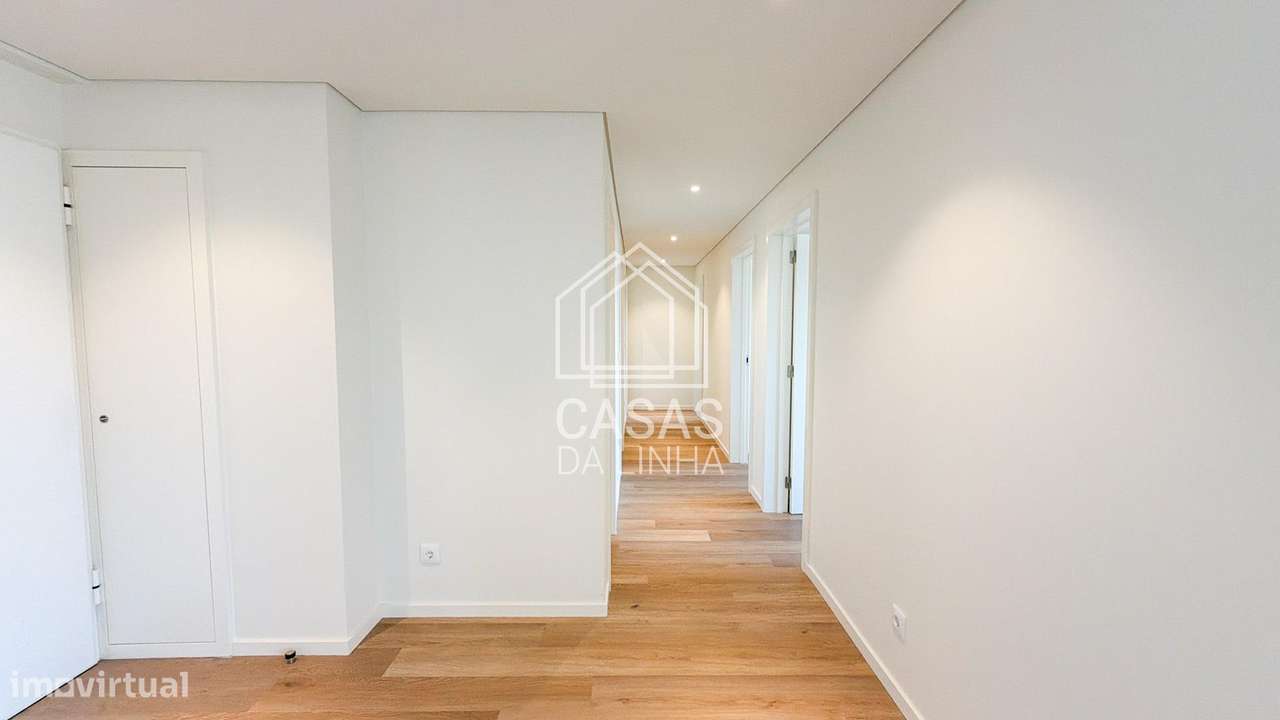 Apartamento T4 novo no Lumiar-8