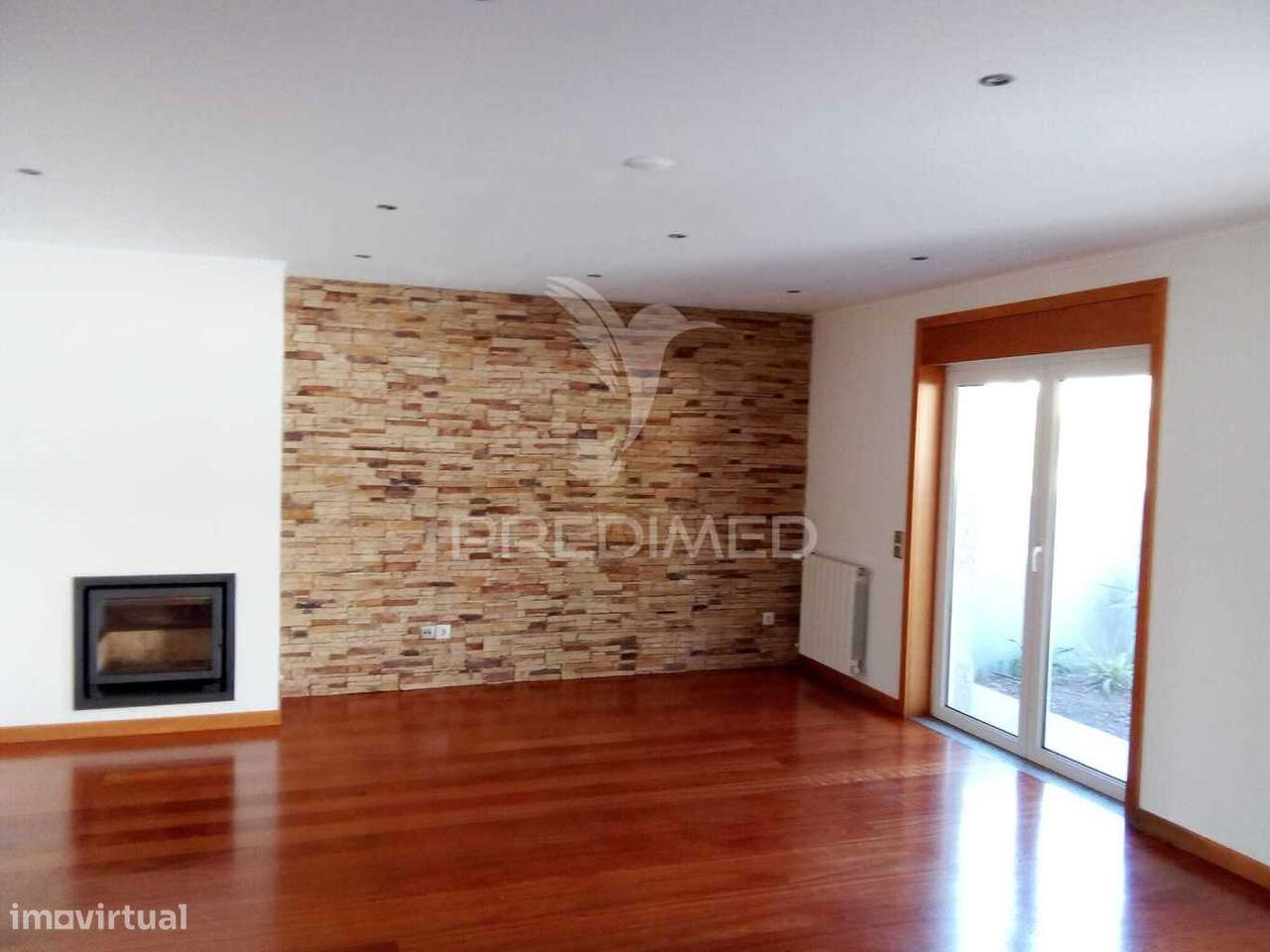 Excelente Moradia 3 Frentes - Valongo - Grande imagem: 4/19