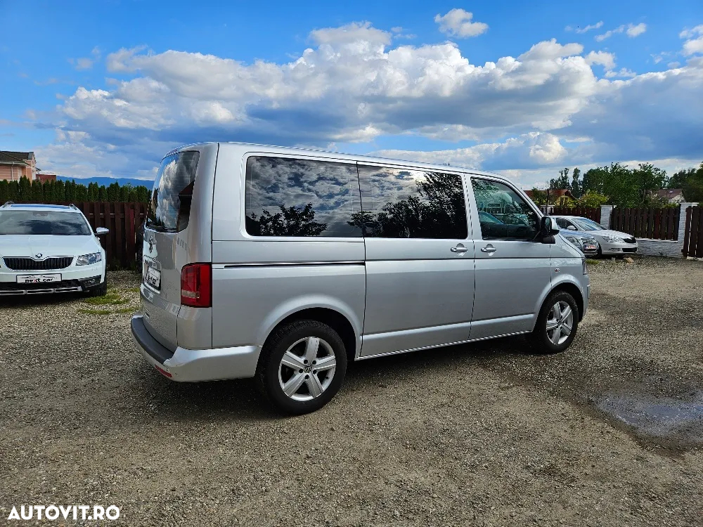 Volkswagen Multivan - 9