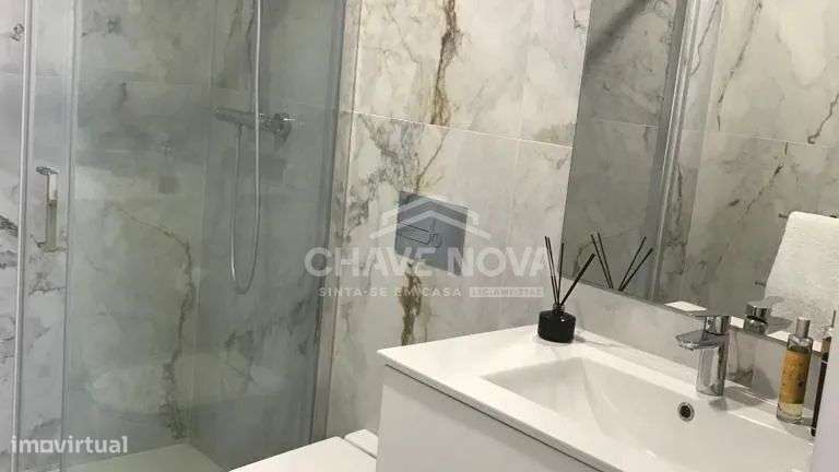 Moradia T3 Independente com Piscina – Madalena (a 1,5 km da Praia)-11