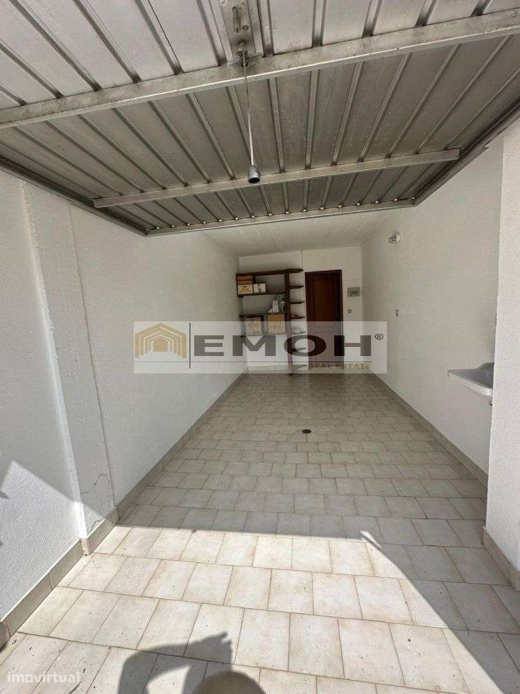 Apartamento T2 São Pedro Estoril-14