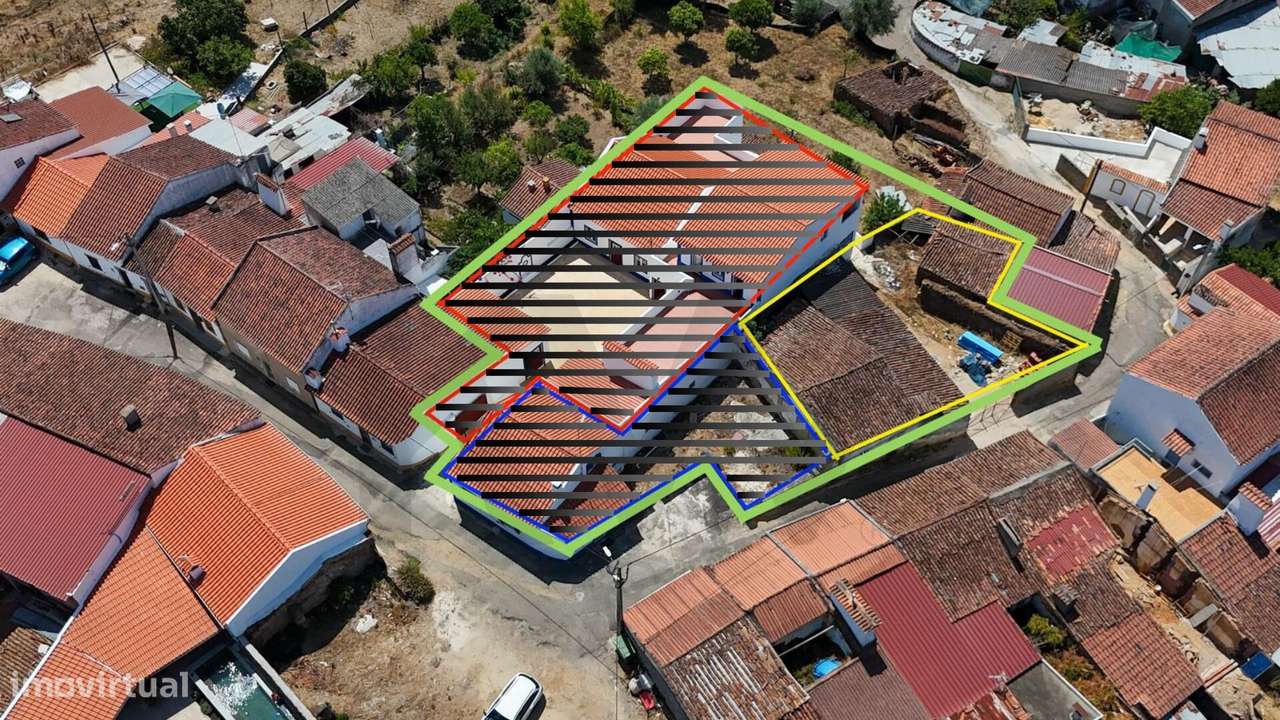Ruína para Renovação com Projeto A/B, Lote 250 m2, 90 m2 + Anexo 30 m2 - Grande imagem: 2/16