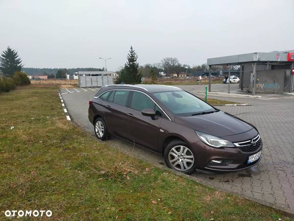 Opel Astra 1.4 Turbo Sports Tourer Business - 3