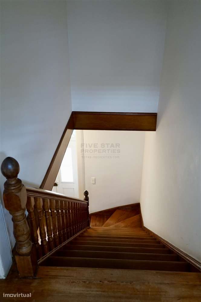 Fantástica moradia num lote de 1360m2-31