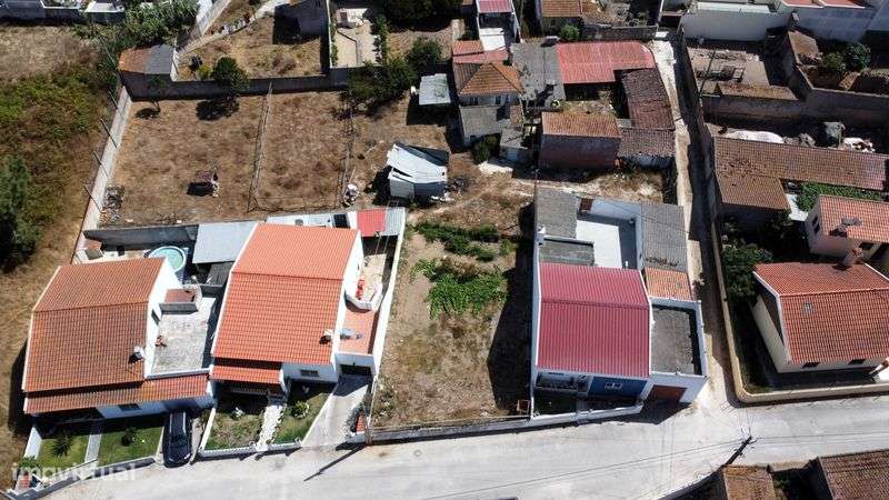 Terreno para Construção em Alfeizerão a 4 km de São Martinho do Porto - Grande imagem: 4/9