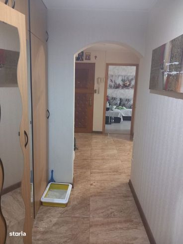 Apartament 3 camere Dristor metrou