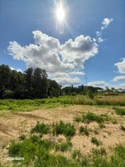 Budowlana działka / Własny las/ dostęp do strumyka