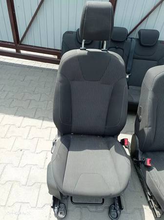 FORD FOCUS MK3 FOTELE KANAPA GRZANE HB EU - 4