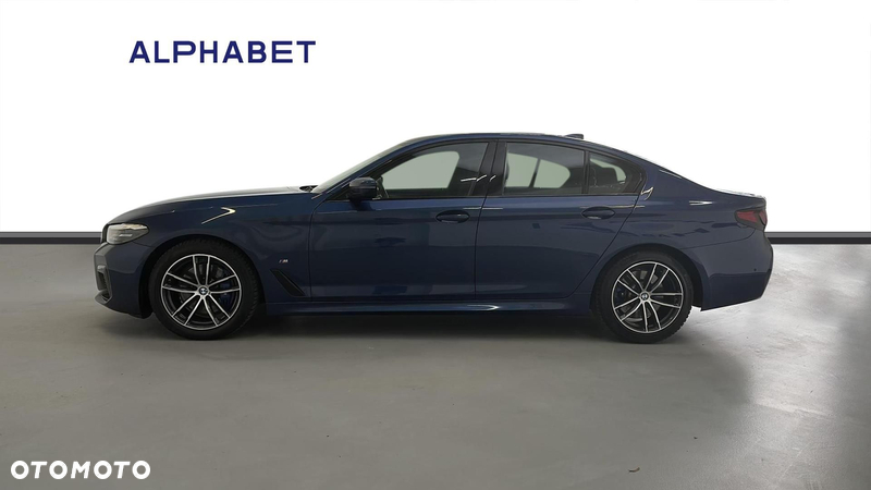 BMW Seria 5 530i xDrive mHEV M Sport sport - 2