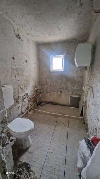 Proprietar vand apartament cu 3 camere - Imagine principală: 5/8