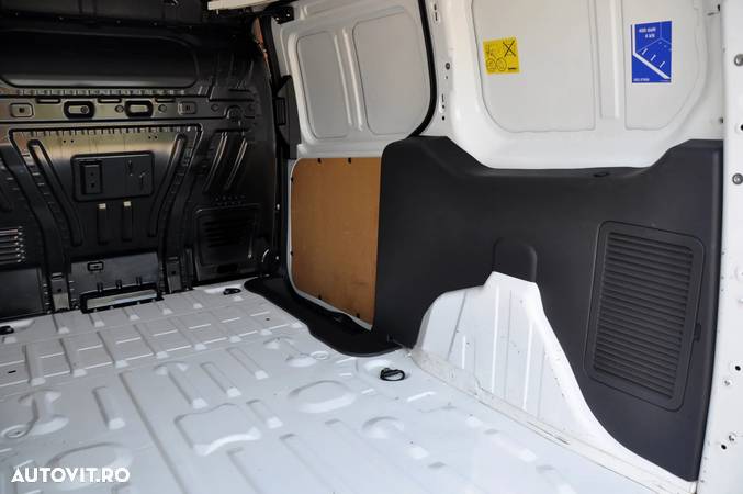 Ford Transit Connect Van Maxi - 11