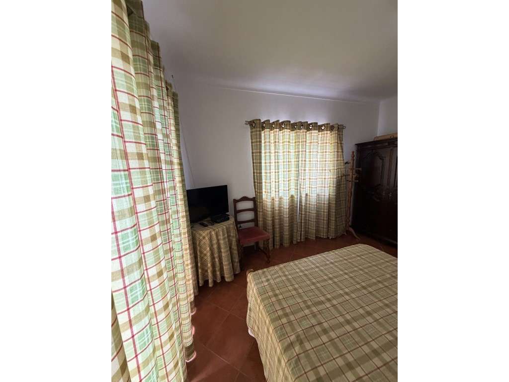 Excelente moradia térrea em Vale Carvalho , Viseu com terreno de 35...-28