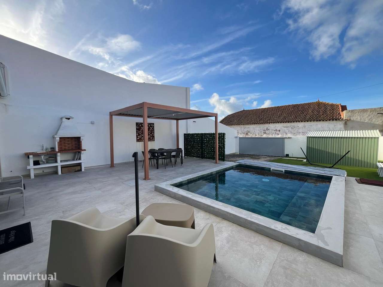 Moradia T2+1 como nova c/ piscina – privacidade e qualidade de vida! - Grande imagem: 3/39