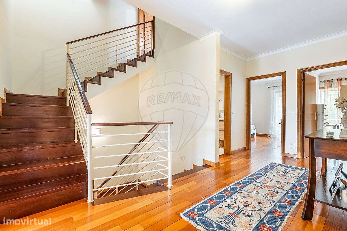 Moradia T5 para venda-13