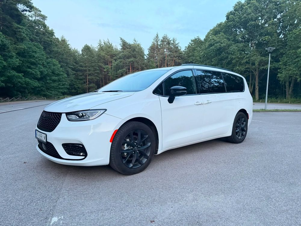 Chrysler Pacifica 2025