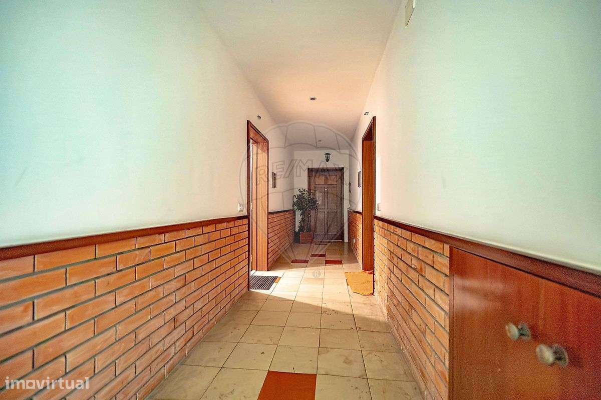 Apartamento T1 para venda - Grande imagem: 3/27