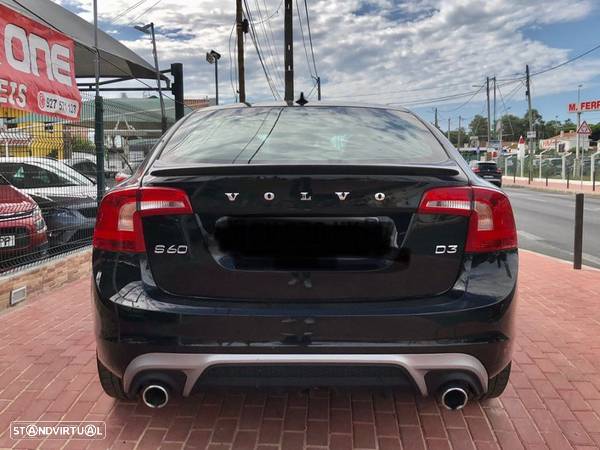 Volvo S60 2.0 D3 R-Design Momentum Geartronic - 19