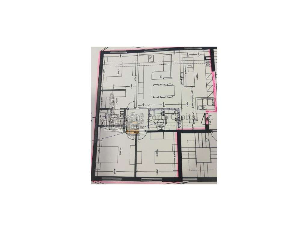 EXCELENTE APARTAMENTO T3, COM VARANDA, ARRUMO E DOIS LUGARES DE GAR... - Grande imagem: 4/21