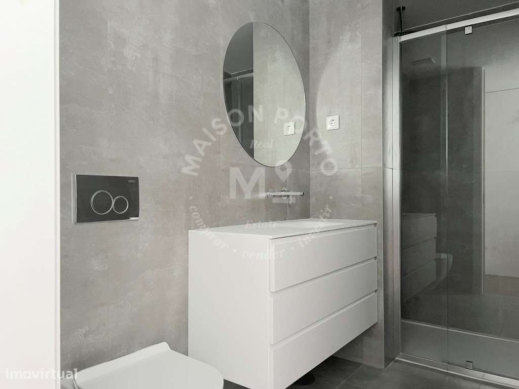 Apartamento T2 com Varanda, Suite e Lugar de Estacionamento em Água...-21