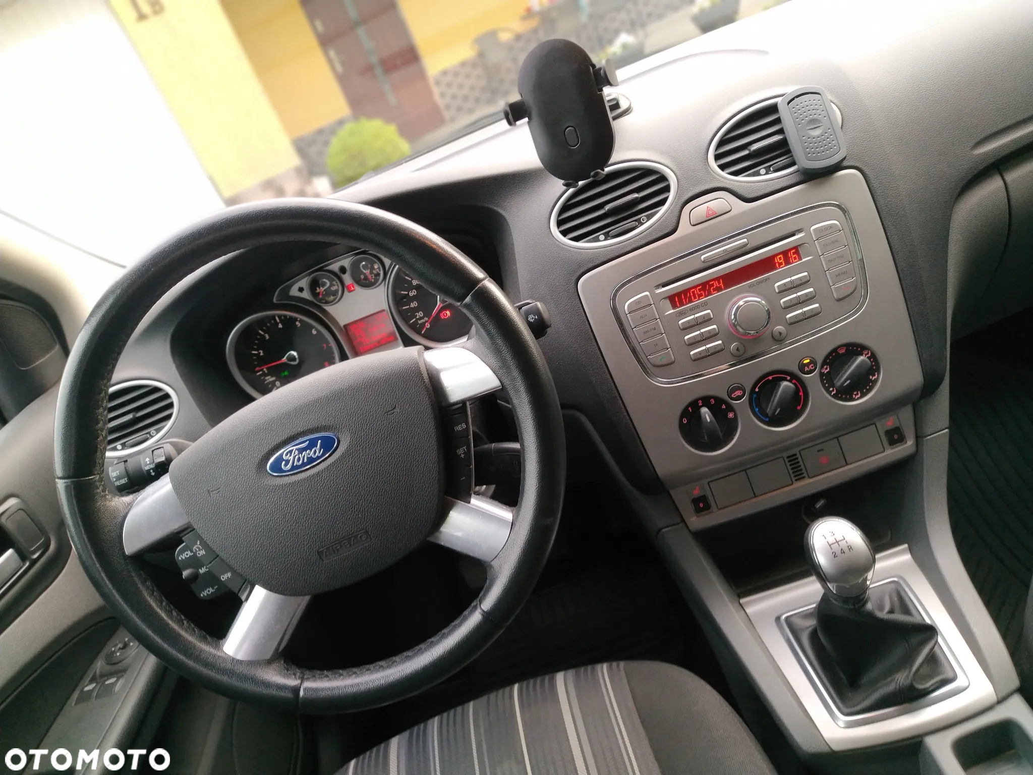 Ford Focus - 22