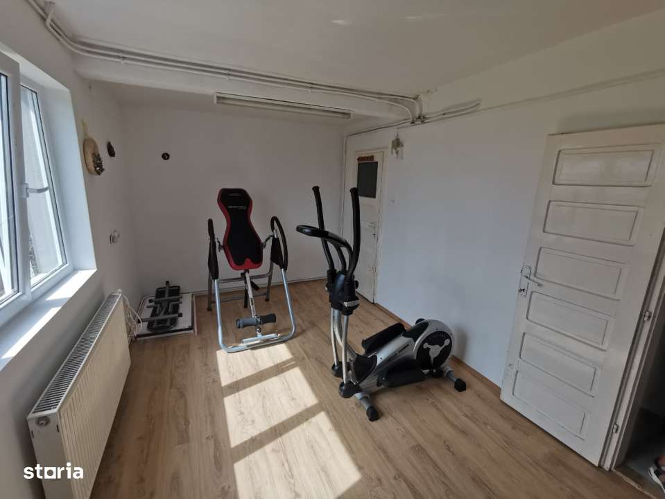 Casa individuala de vanzare in Saldabagiu de Munte, posibilitate de pa-4