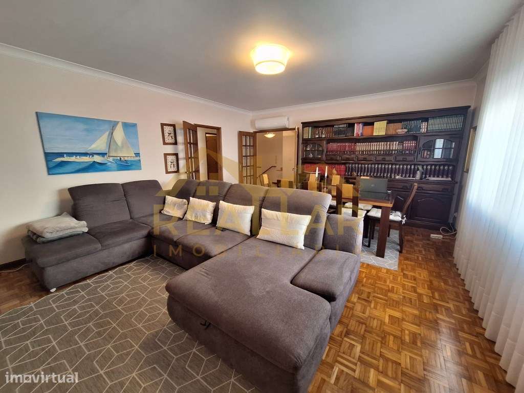 Apartamento T3 no Centro da Póvoa de Varzim - Grande imagem: 4/29