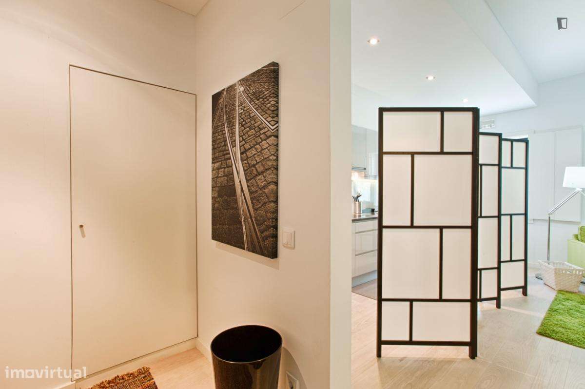 Apartamento com 1 quartos - localizado em Bairro Alto Lisbon - Grande imagem: 1/7