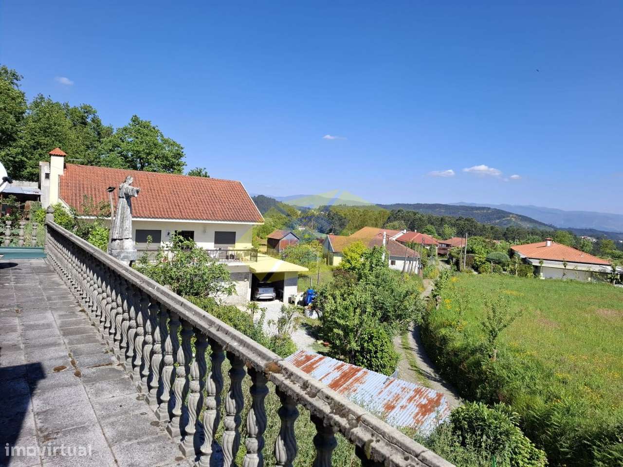 Moradia T3 em Borba da Montanha (Celorico de Basto)-20