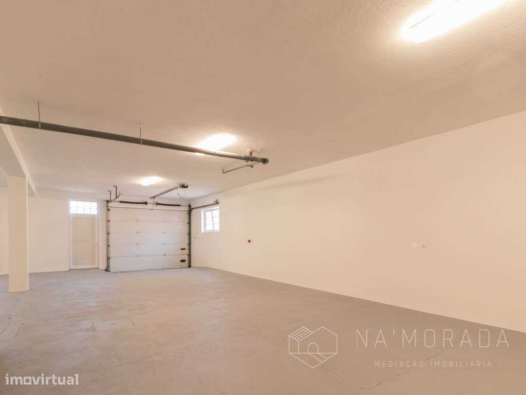 MORADIA UNIFAMILIAR T3+1 COM JARDIM EM CANEDO-32