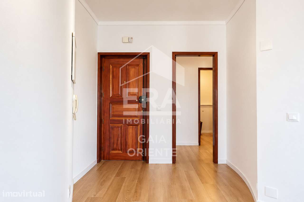 Apartamento T2 Renovado na Gafanha da Boa Hora-3