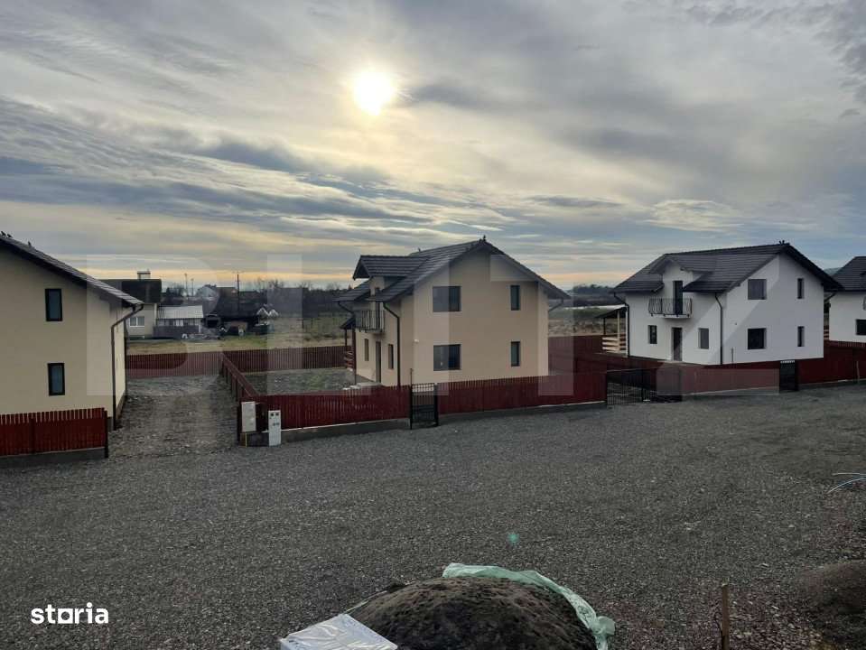 Casa individuala , 3 dormitoare 120 mp utili , 400 mp teren. - Imagine principală: 3/19