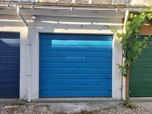 Garagem com 16 m2 na Baixa da Banheira