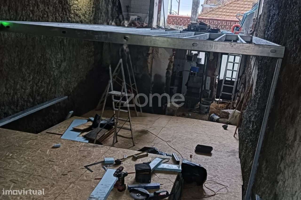 T3 em Amiais de Baixo - No estado atual da obra-8