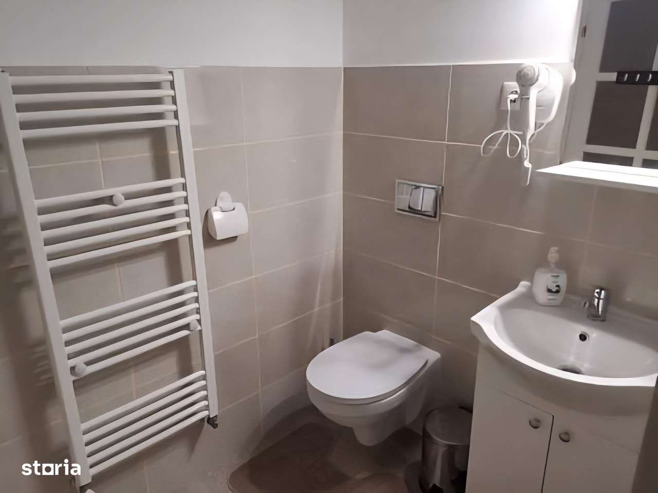 Casă individuală 310mp utili, 8 camere, piscină-14