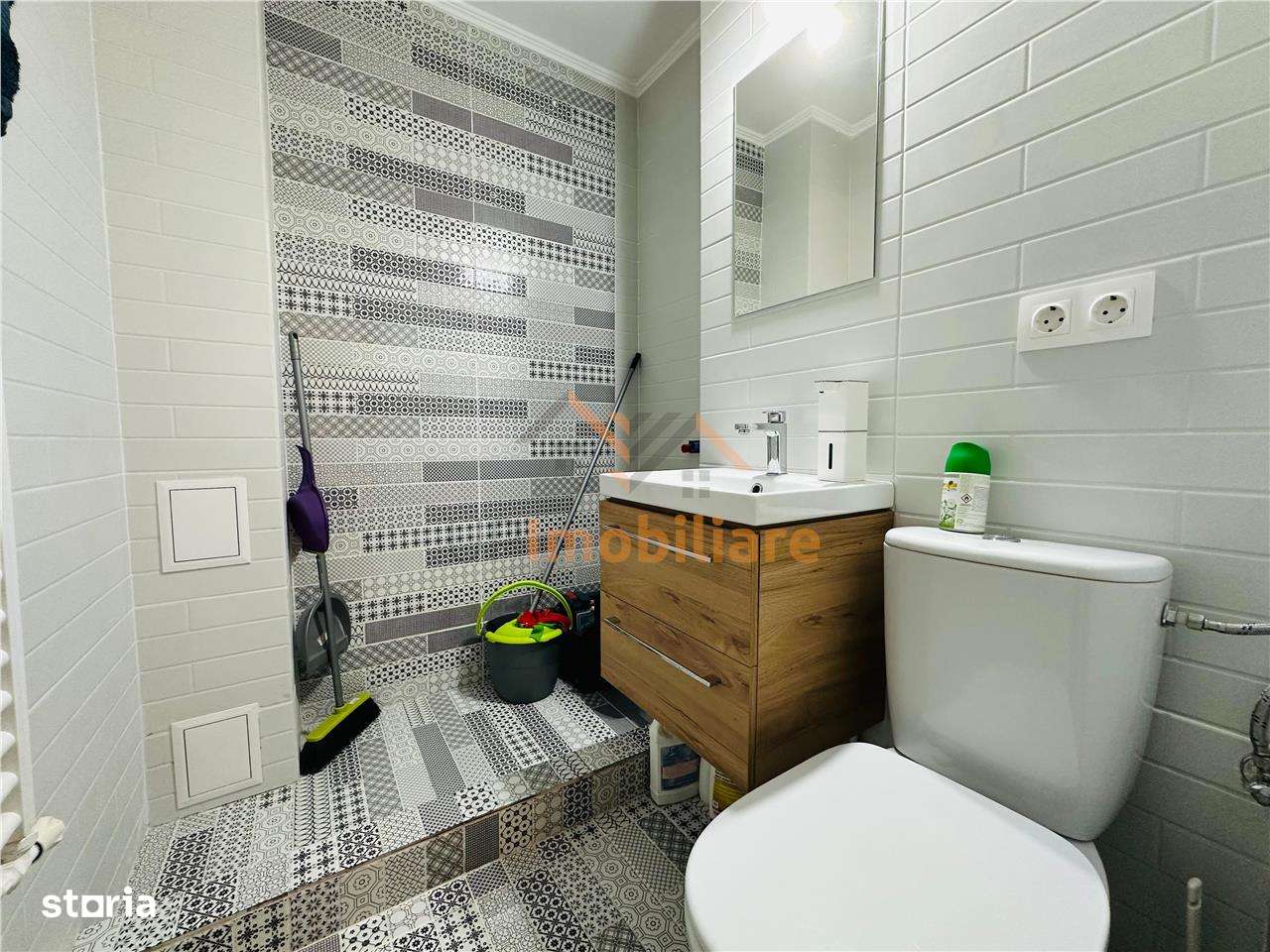 APARTAMENT 4 CAMERE | RENOVAT | ZONA NUFARUL | A.PENES CURCANU-5