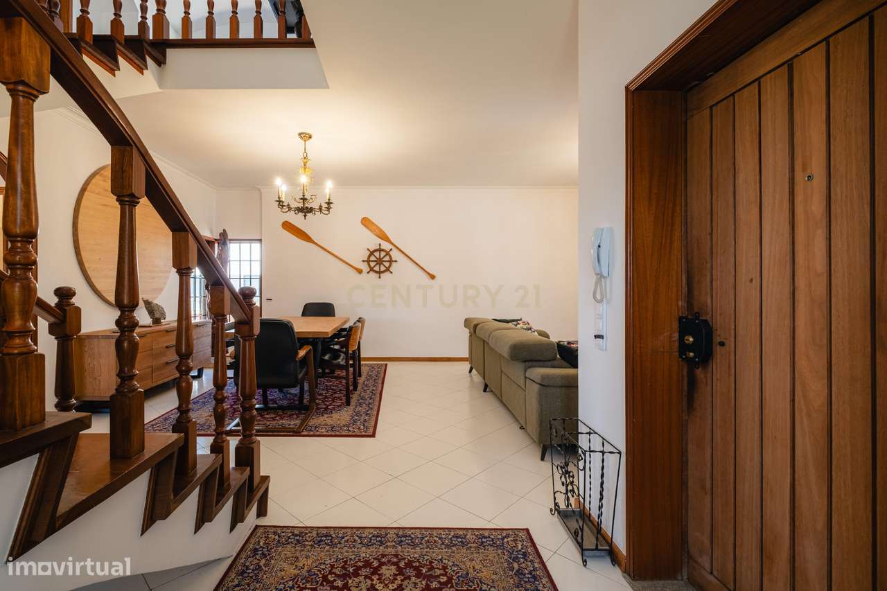 MORADIA T3 A 800M DA PRAIA DE SALGUEIROS | CANIDELO-9