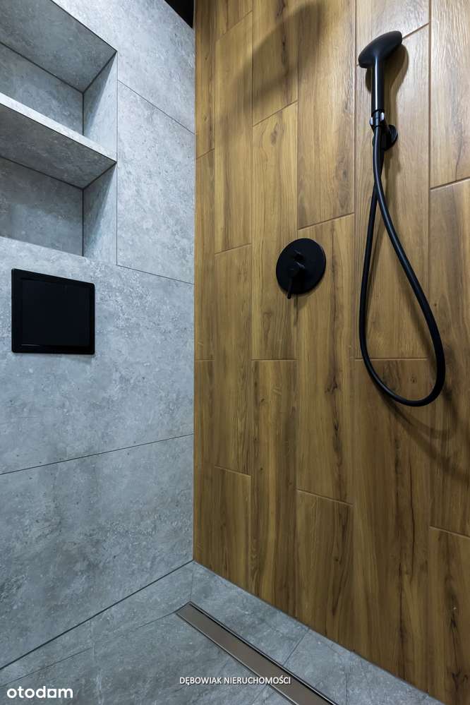 Atrakcyjne czteropokojowe mieszkanie-17