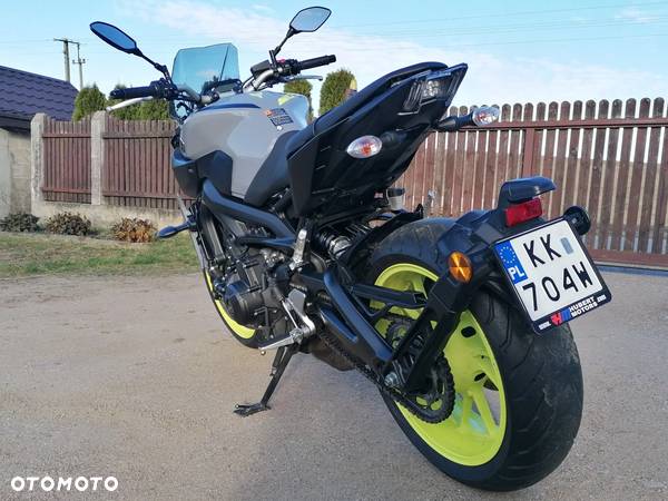 Yamaha MT - 5