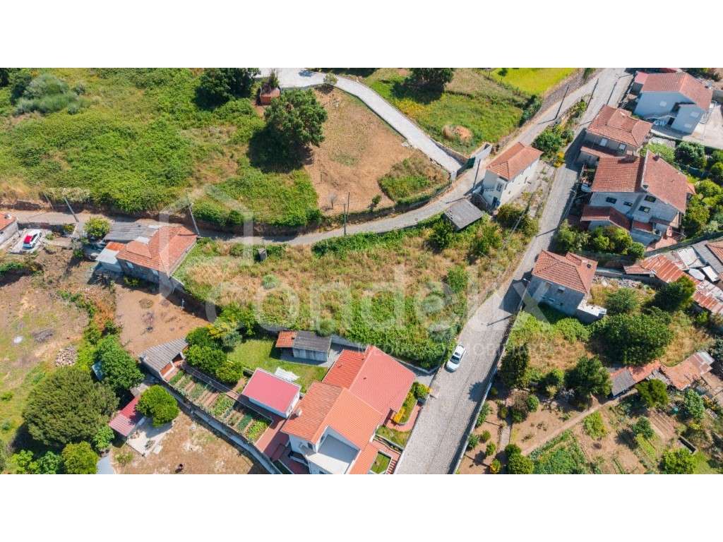 Terreno com Vista para o Rio e Projeto Aprovado com Piscina-9
