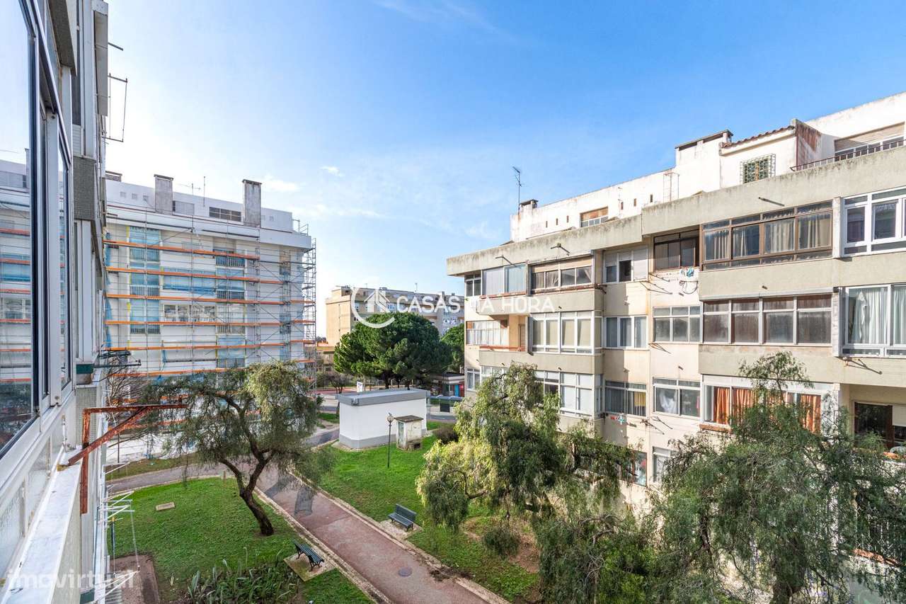 T1 na Rua de São Luis, na Figueirinha, Oeiras - Grande imagem: 2/19