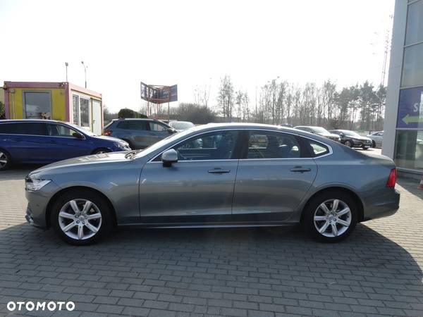 Volvo S90 D3 Momentum - 4