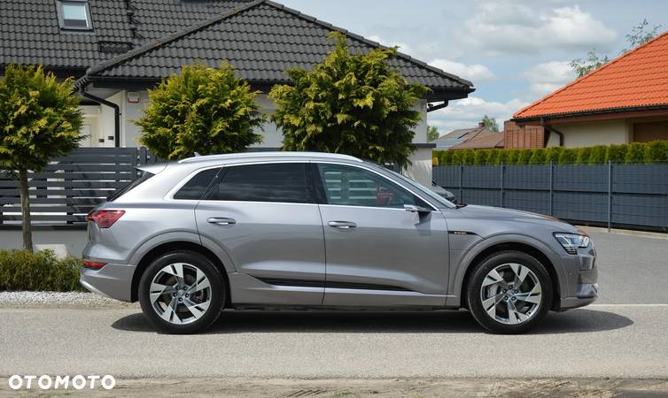 Audi e-tron 50 quattro advanced - 9