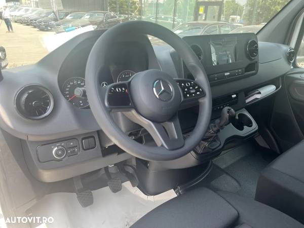 Mercedes-Benz Sprinter 517 CDI - 9